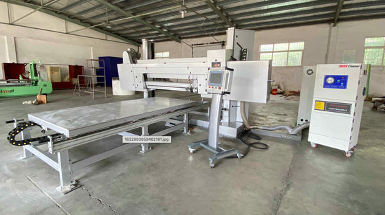 EVA Pu Foam Cutting Machine Automatic Flat Cutting Machine TDBW-1300
